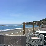 Finestra Sul Mare